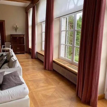 Holiday home Le Gite Du Chateau De Pailhe *
